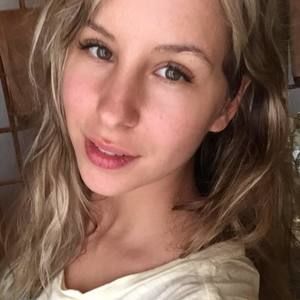 Meet your Posher, Vanessa